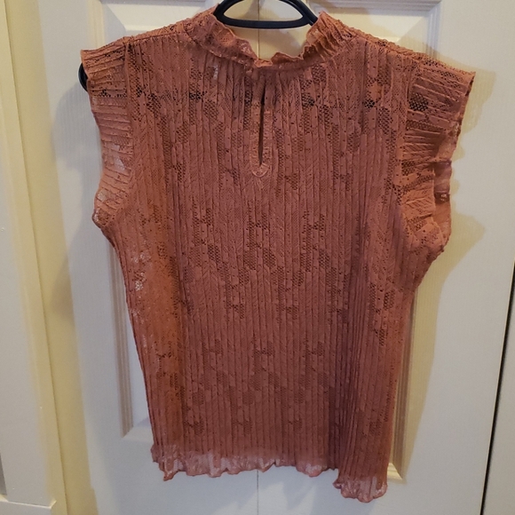 Lace blouse - Picture 4 of 5